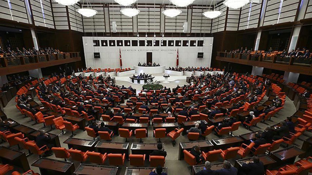 AKP'li isim açıkladı: 5. Yargı Paketi Meclis'te