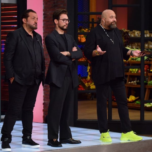 Sevilen yarışmada 'dolarla maaş krizi' yaşandığı iddia edilmişti: Somer Sivrioğlu'ndan yanıt geldi