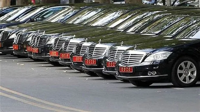 CHP'li Sezgin Tanrıkulu'nun sorusuna Karaismailoğlu'ndan yanıt: "Makam aracı satın almadık, Cumhurbaşkanlığı hibe etti"