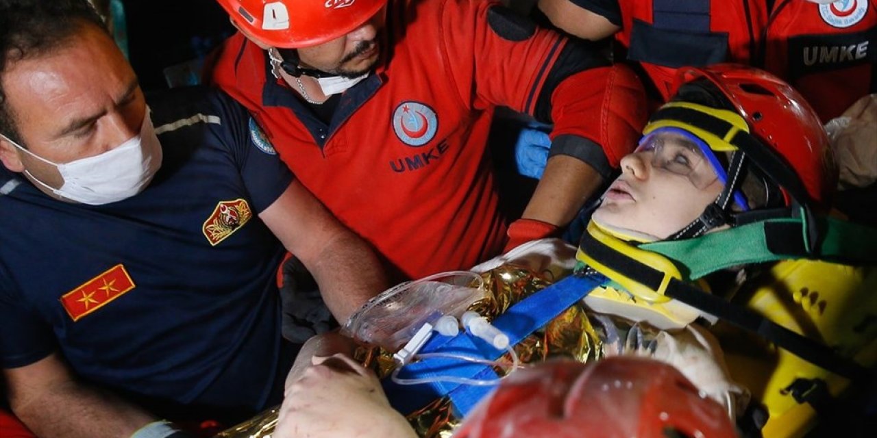 Ünlü isimlerden Ayda Gezgin paylaşımları