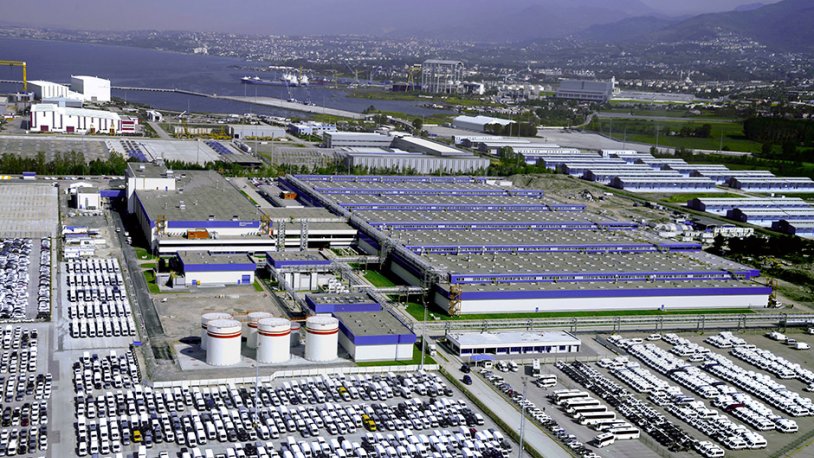 Otomotiv devinin fabrikasında kriz: Üretime ara verildi