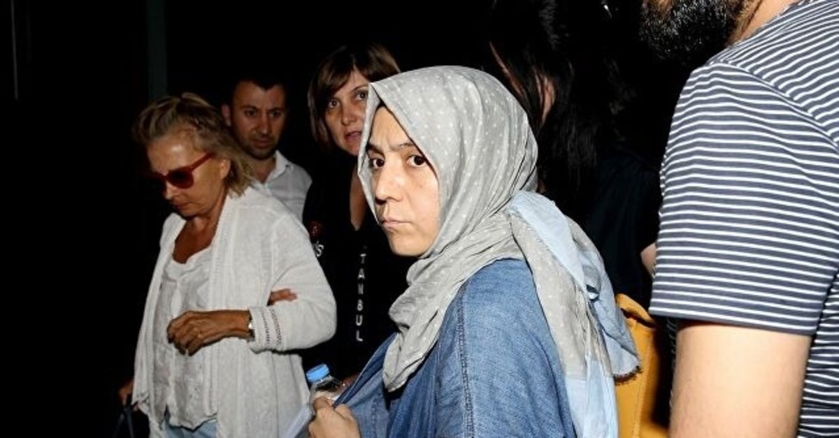 Zaman gazetesinde adliye muhabirliği yapmıştı: Tahliye olan Hanım Büşra Erdal itiraflara başladı!