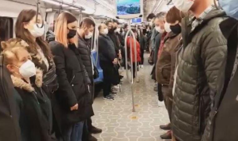 Metro ve tramvaylarda Ata'ya 55 bin kişilik saygı duruşu