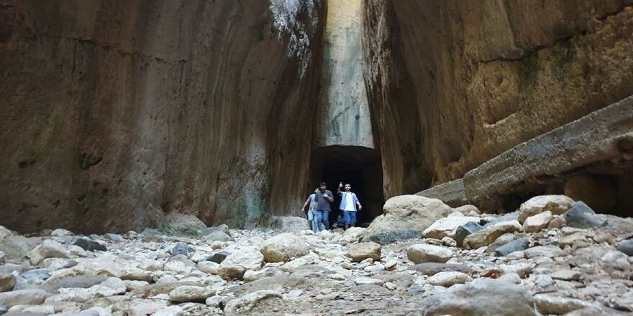 Bin esirin yaptığı Titus Tüneli’ne ziyaretçi akını