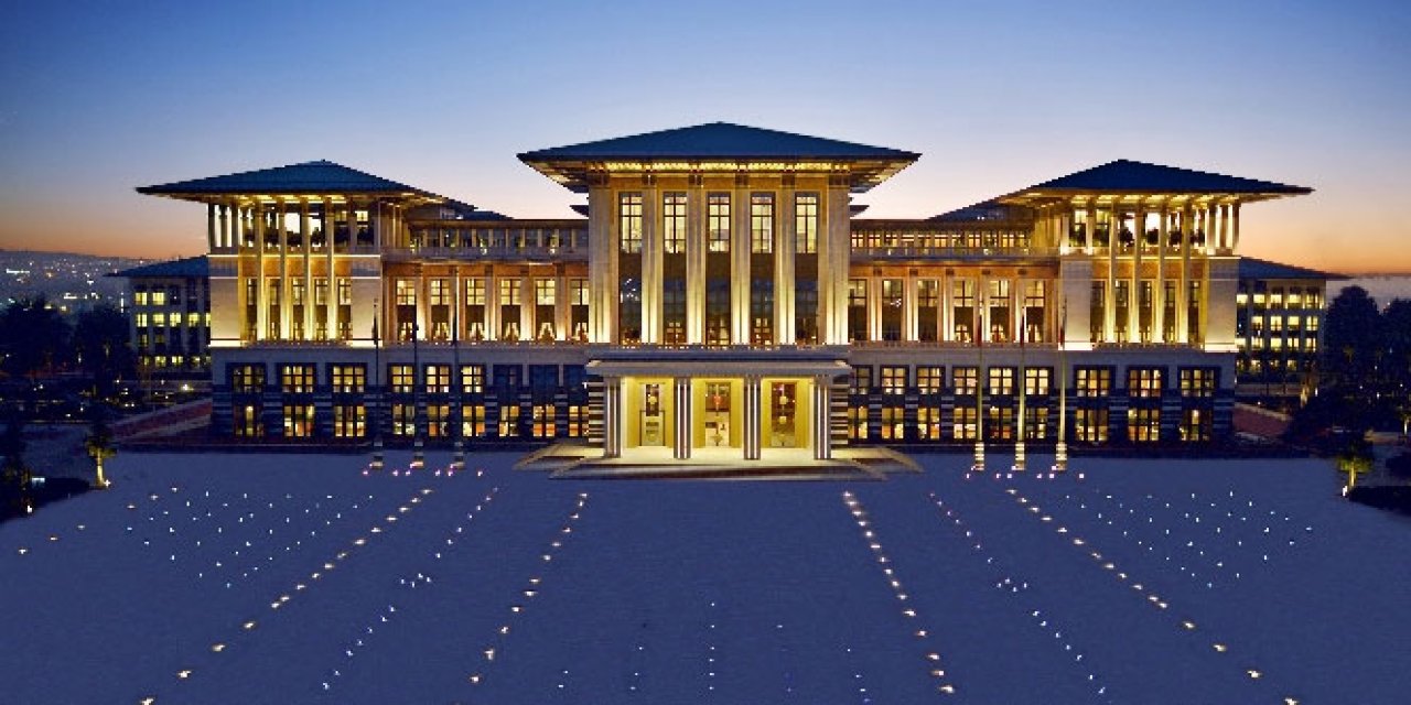 AKP'li vekil Aydemir: "Külliye'de çalışıp aç sabah edenler var"