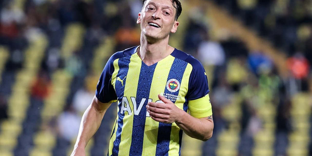 Mesut Özil'den dikkat çeken paylaşım