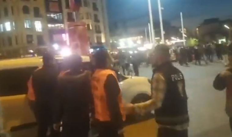 Polis müdahale etti: Taksim Meydanı'nda 'dolar' protestosu