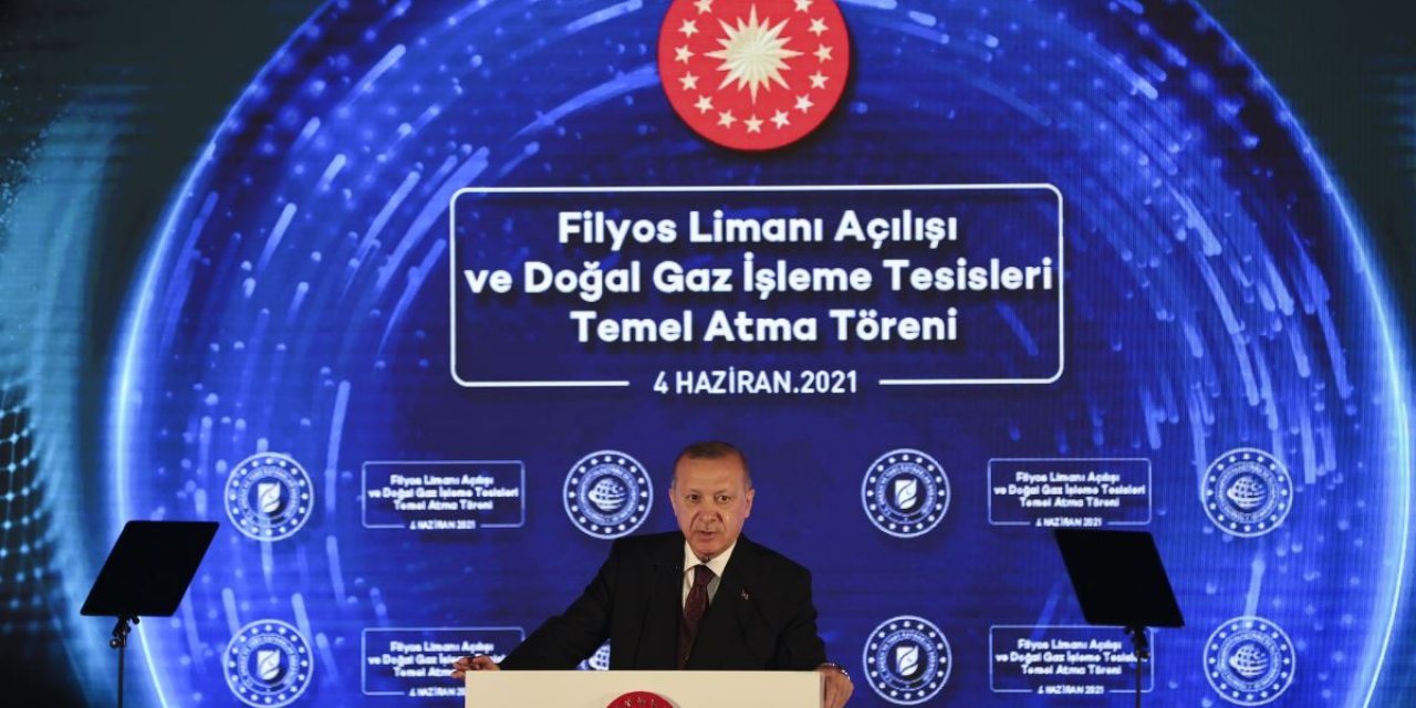 Henüz tesisle ilgili tek çivi çakılmamış! Temel töreninden ‘şov’ çıktı