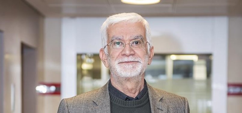 Atatürk’ten "M. K." olarak bahsetmesiyle gündeme gelmişti: CHP’nin kapatılmasını talep ettiği 2013 yazısını tekrar paylaştı