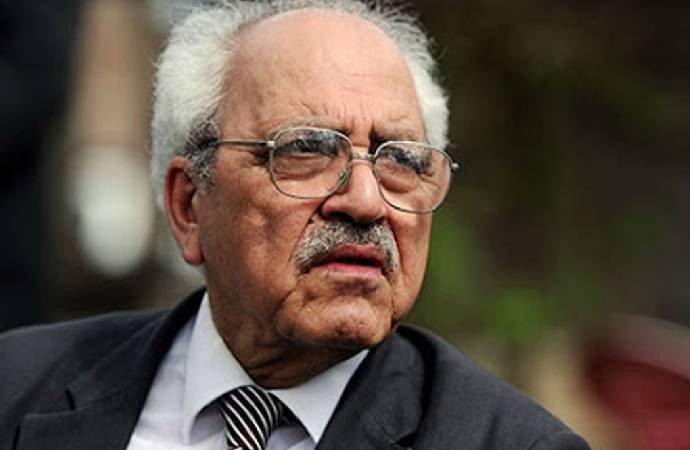 Ünlü şair hayatını kaybetti!