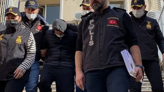 Samuray kılıçlı saldırganın annesi konuştu: "İstifa edeceğim"