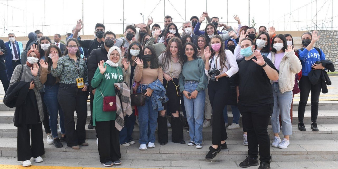 ANKARA BÜYÜKŞEHİR BELEDİYESİ: "ÜCRETSİZ BARINMA HİZMETİNDEN 3 BİN ÖĞRENCİ YARARLANIYOR"