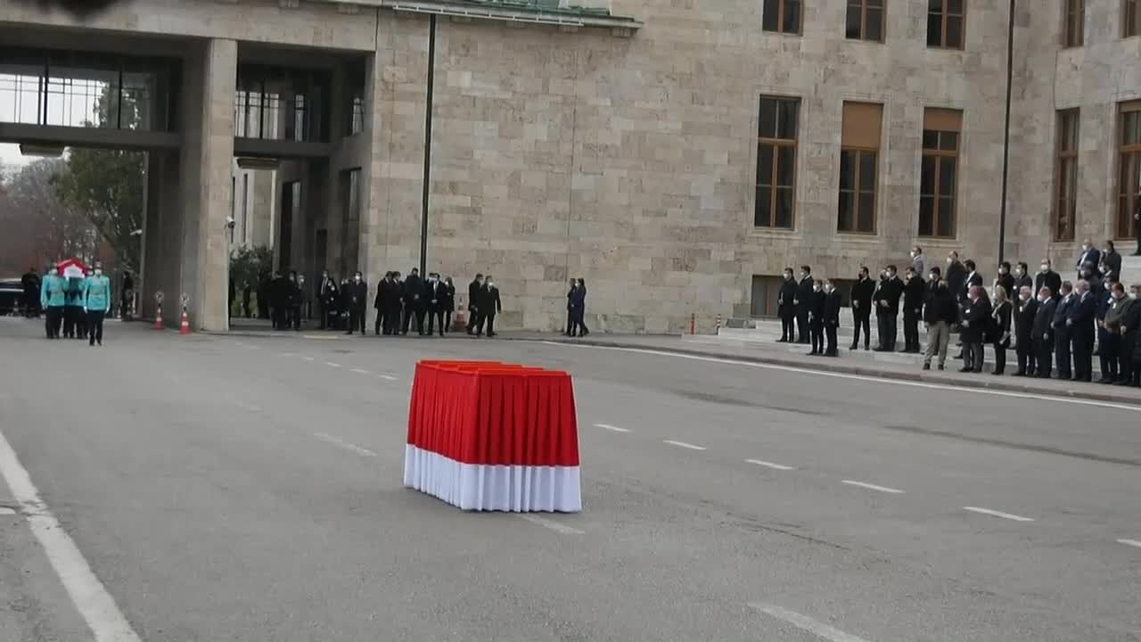 Yaşamını yitiren İmran Kılıç için TBMM'de tören düzenlendi