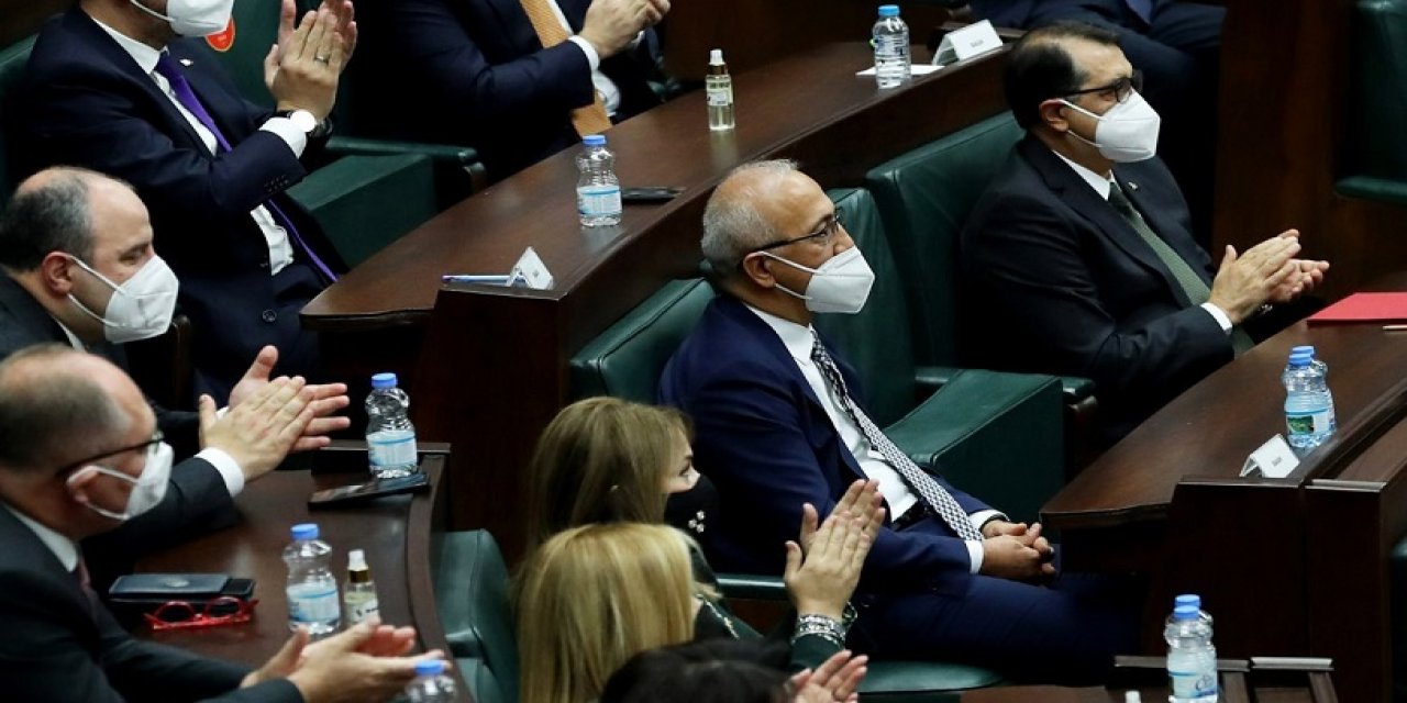 'Elvan, Erdoğan'ı karşısına aldı...': Lütfi Elvan'ın yerine Diyanet'ten biri mi geliyor?