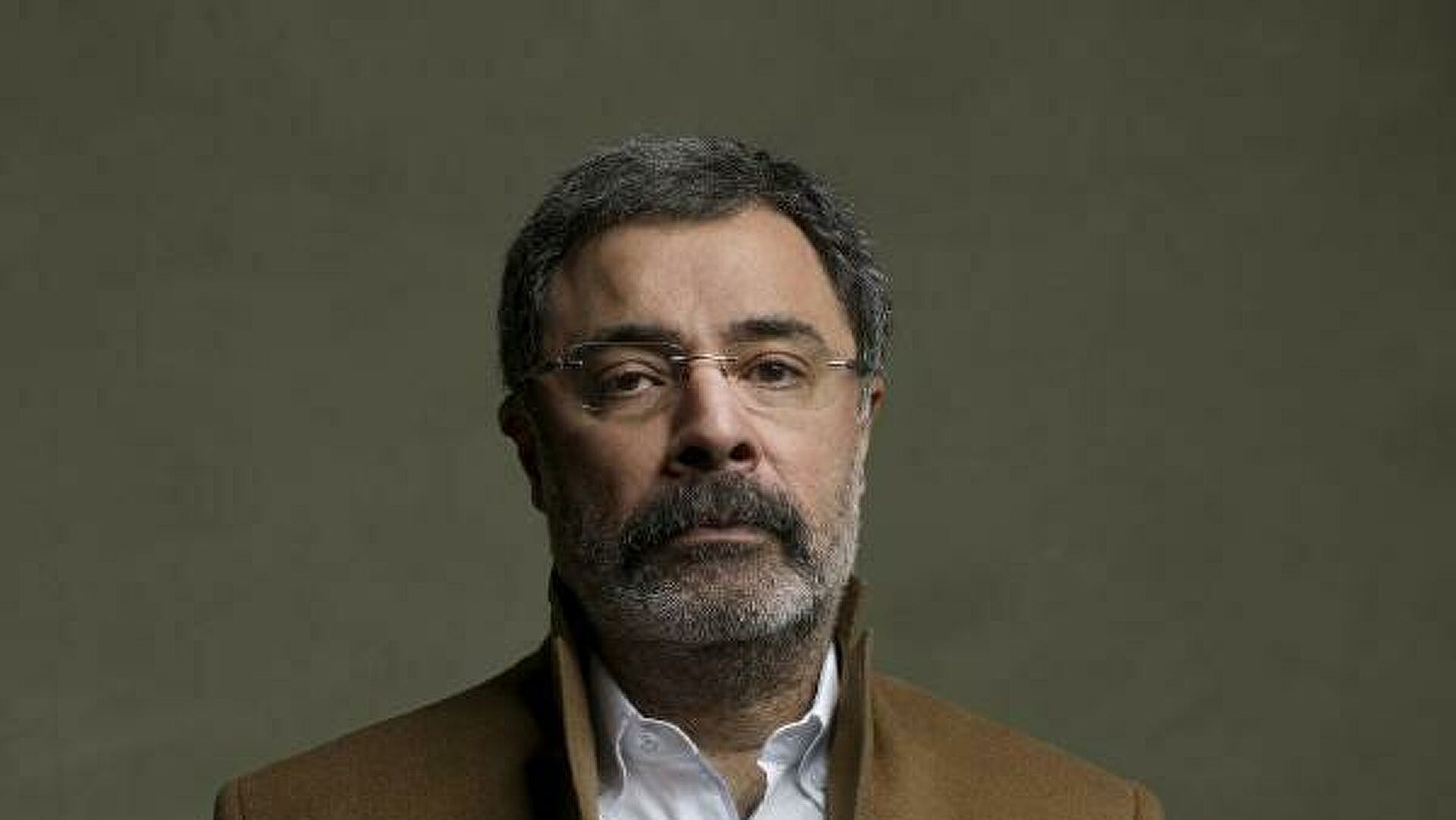 Ahmet Ümit işkenceyi anlattı: "Polisler beni 'öldü' diye bıraktı"