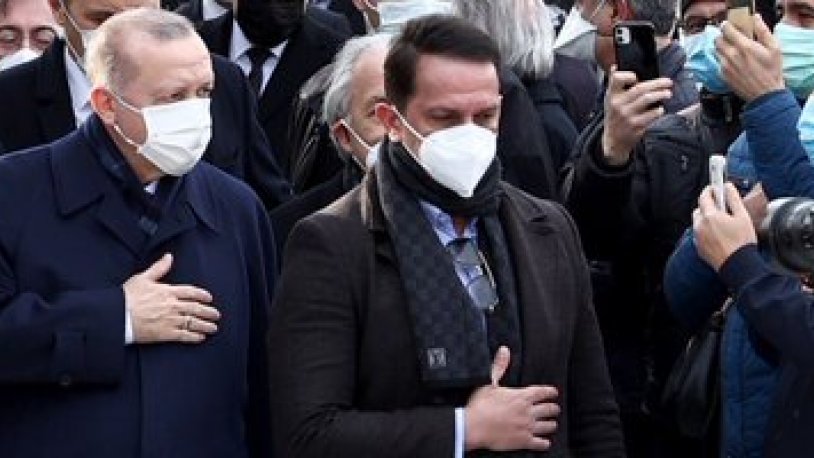 Atkısı gündem olan Mücahit Birinci'den yeni açıklama: "Bu azgın azınlığa göre biz..."