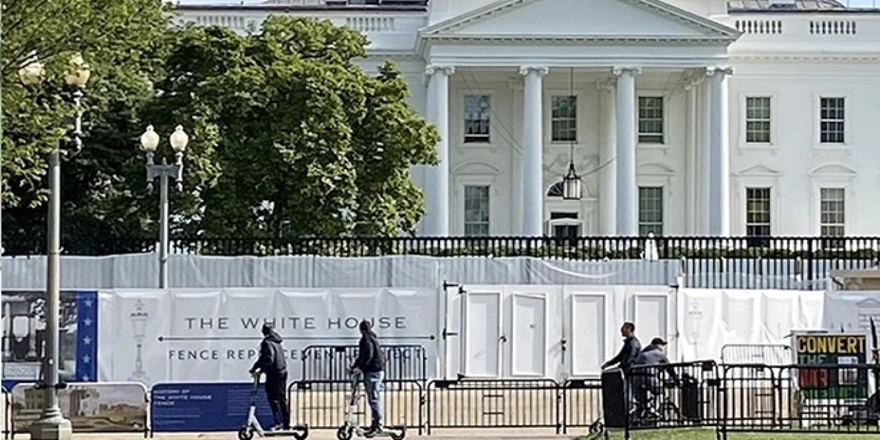 Beyaz Saray çevresinde olağanüstü güvenlik önlemleri alındı. 