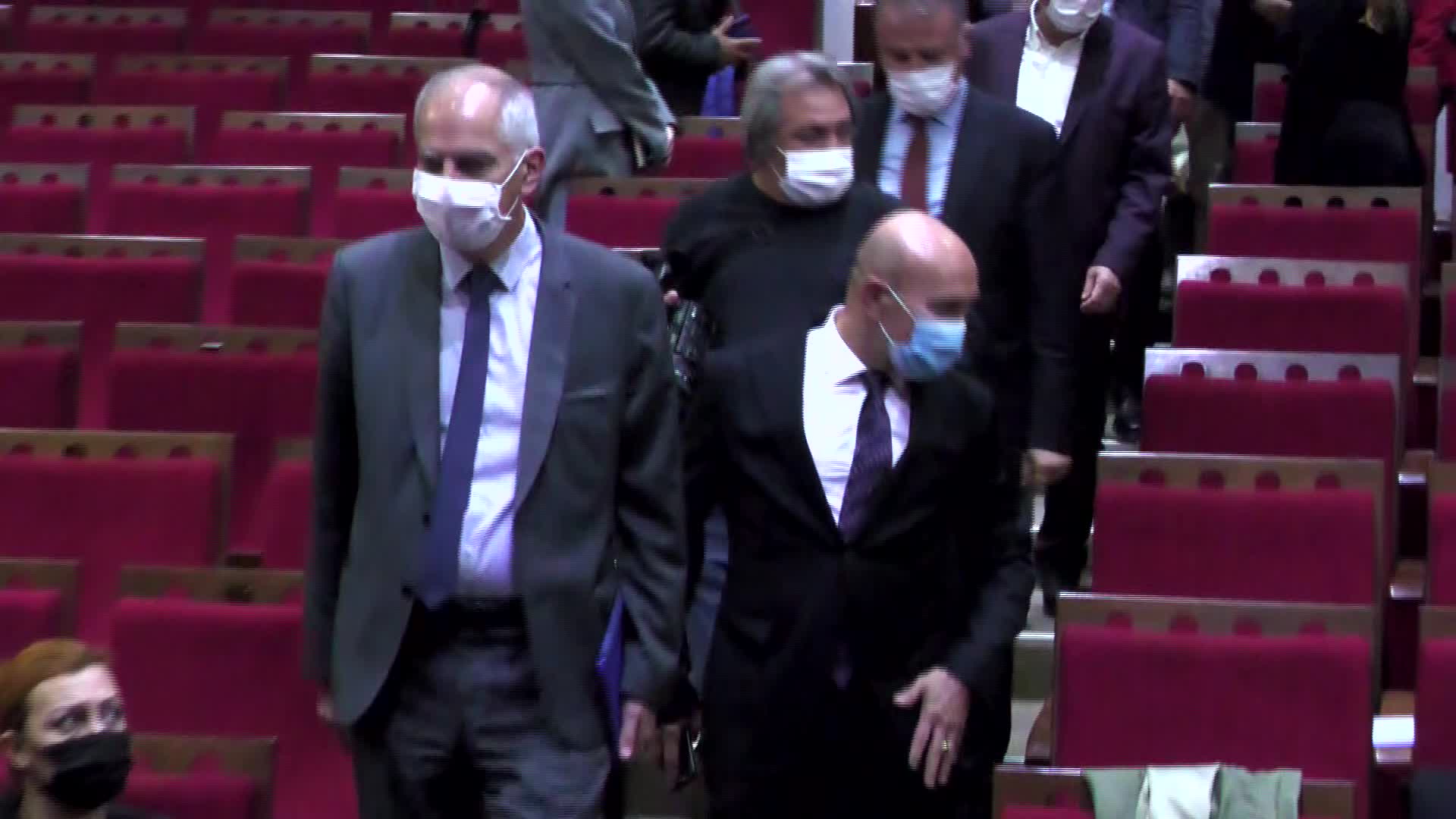 İzmir'de metro için 125 milyon euroluk kredi sözleşmesi imzalandı