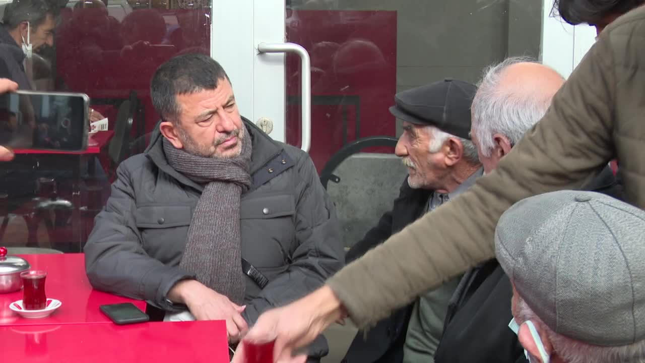 Kağızmanlı esnaf, toptancıdan gelen mesajı açıkladı: “Alışverişinizi kesin, bir şey göndermeyeceğiz”