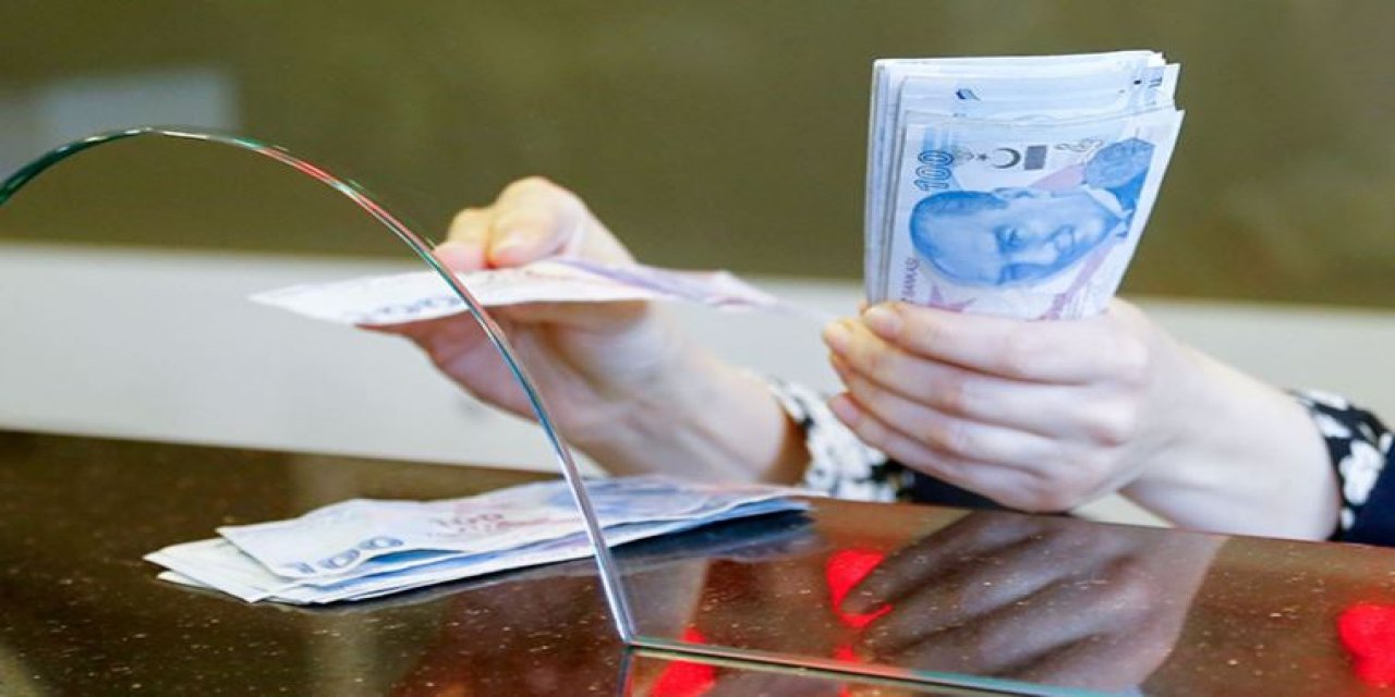 Milyonların beklediği haber: İşte 2022 yılı için asgari ücret beklenti ve talepleri