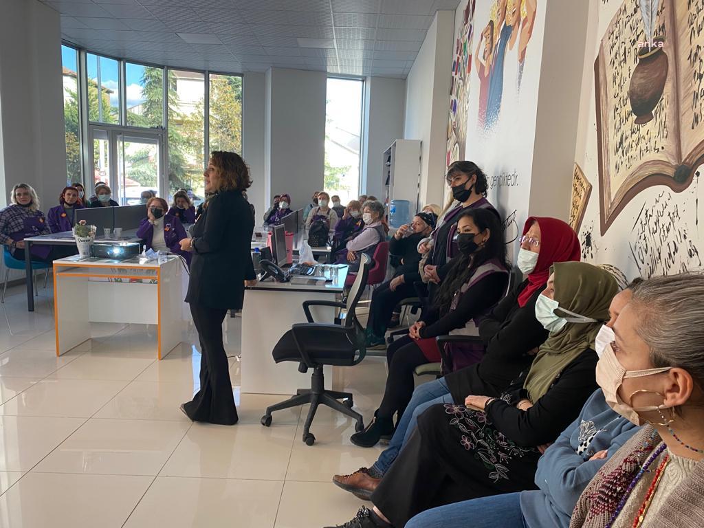 İzmit Belediyesi'nde kadın hakları semineri verildi