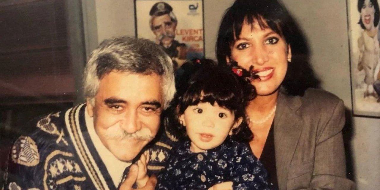 Oya Başar ve Levent Kırca’nın kızı Ayşe Kırca güzelliğiyle büyüledi!