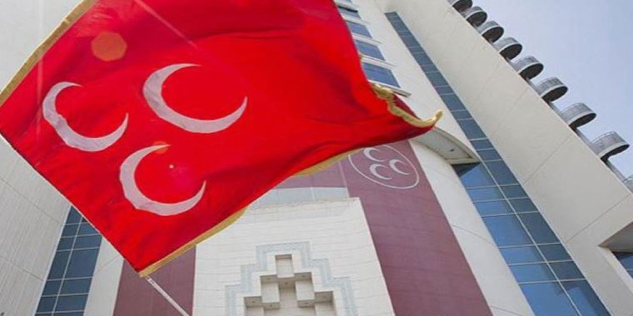 MHP'de deprem: İstifa ettiler