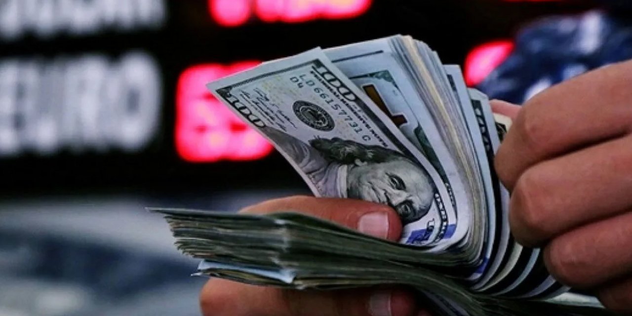 Dolarda 'Omicron' etkisi: Türk Lirası görülmemiş seviyelere gerileyecek