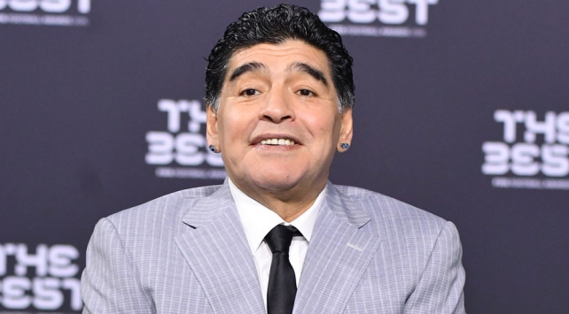 Maradona'nın beyin ameliyatı başarılı geçti