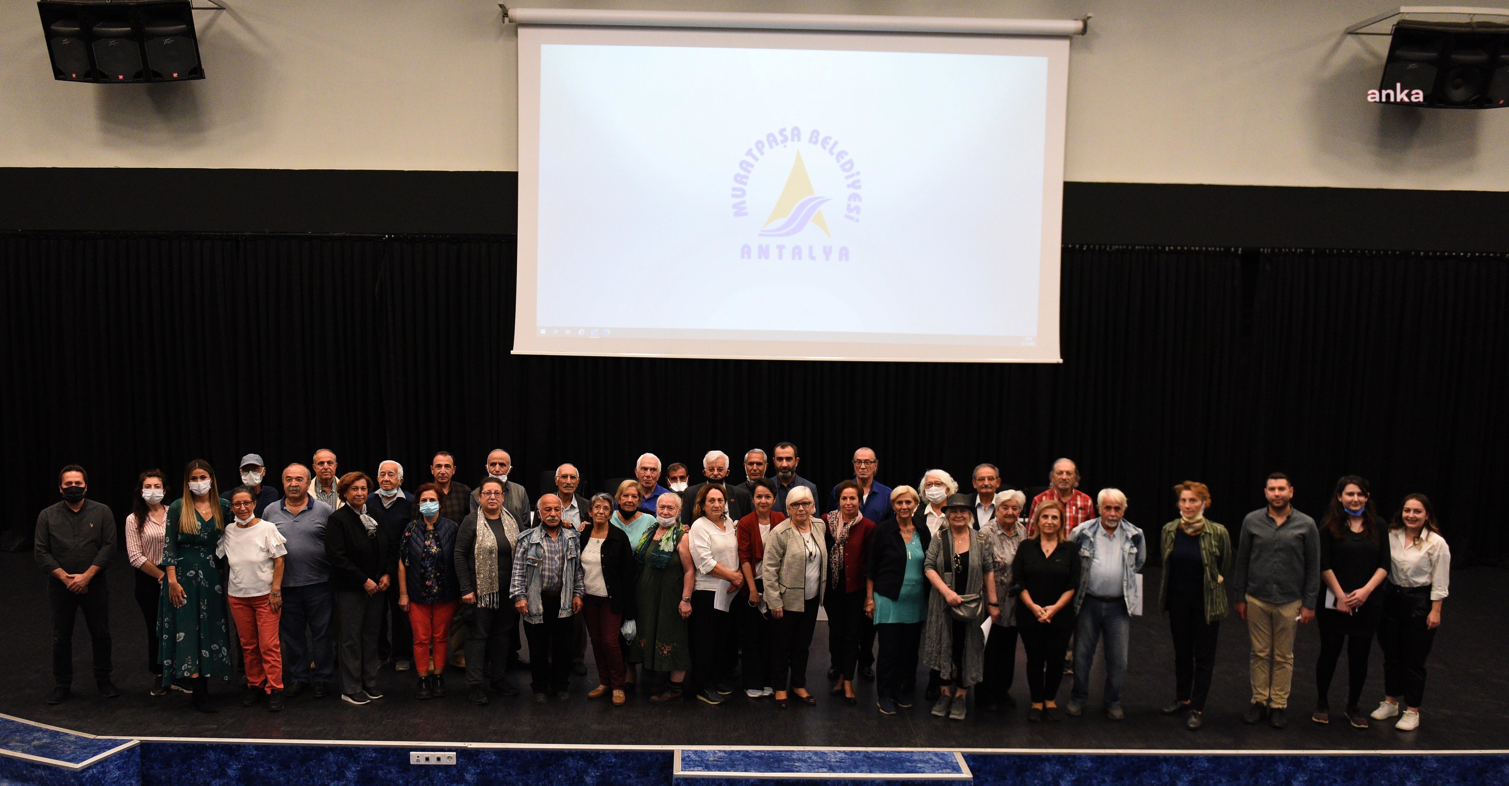 Muratpaşa'da yaşlı meclisi buluştu