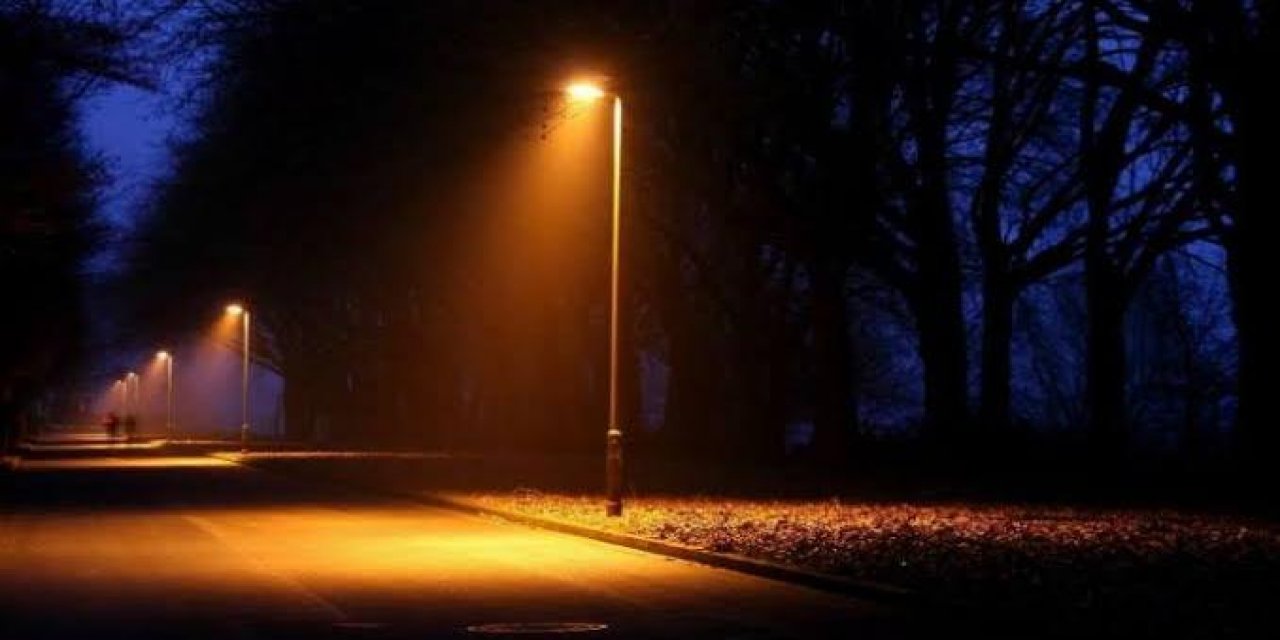15 dakika geç yanıp 30 dakika erken söndürülecekti: Bakanlıktan sokak lambaları uygulamasında geri adım