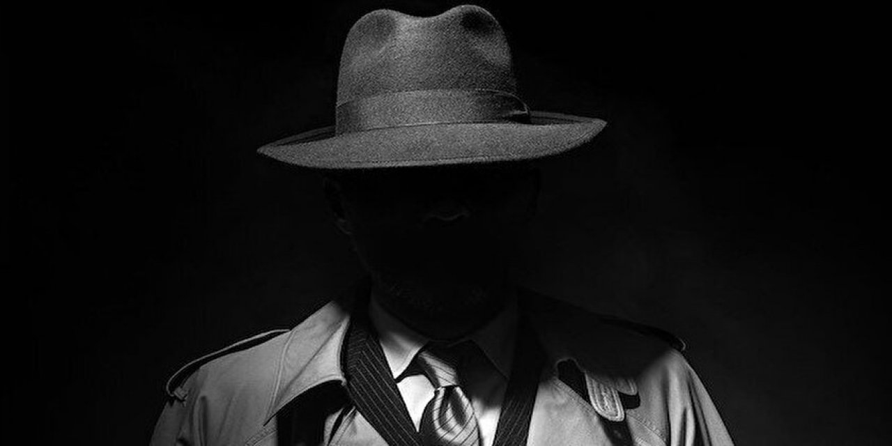 "İkiyüzlülük, diyorum ve arşivi açıyorum" dedi ve... "AKP’deki 'casuslar' kim?"