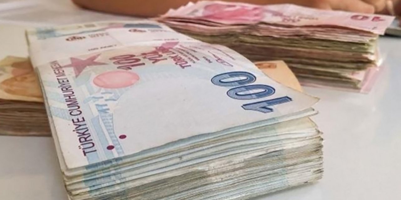 Ekonomistler endişeli! "AKP ile adım adım felakete"