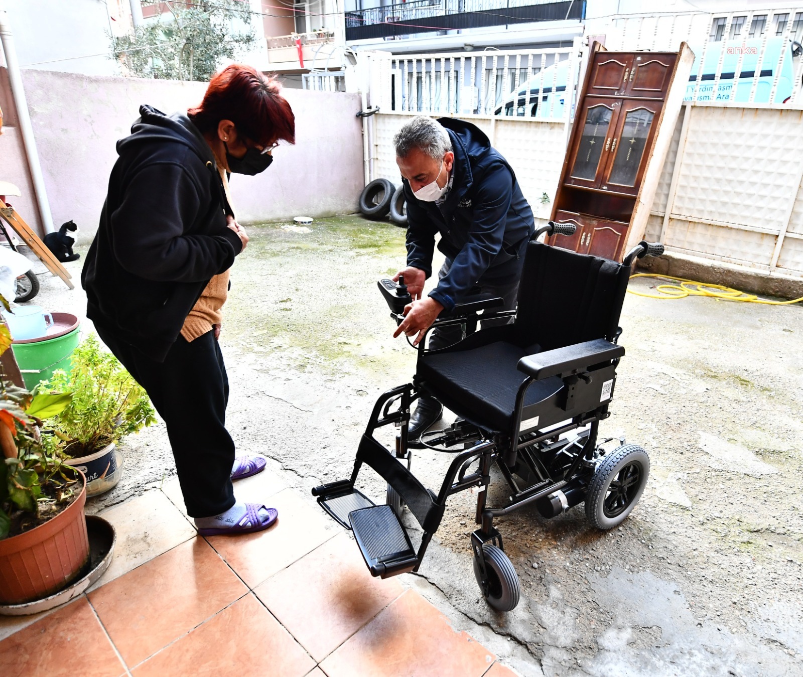 İzmir Büyükşehir Belediyesi'nden engelli yurttaşlara destek