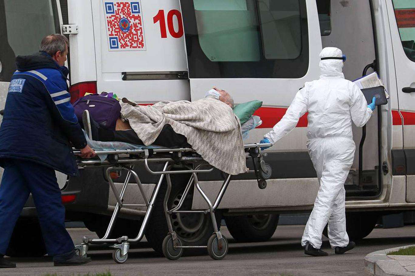 Rusya’da günlük vaka sayısı ilk kez 19 bini geçti