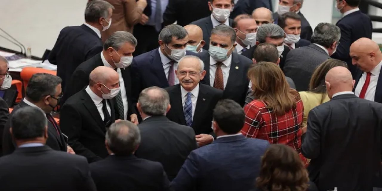 CHP lideri Kılıçdaroğlu konuşurken hep aynı şeyi merak ettiler: İşte AKP'lilerin cevabını almak istedikleri soru