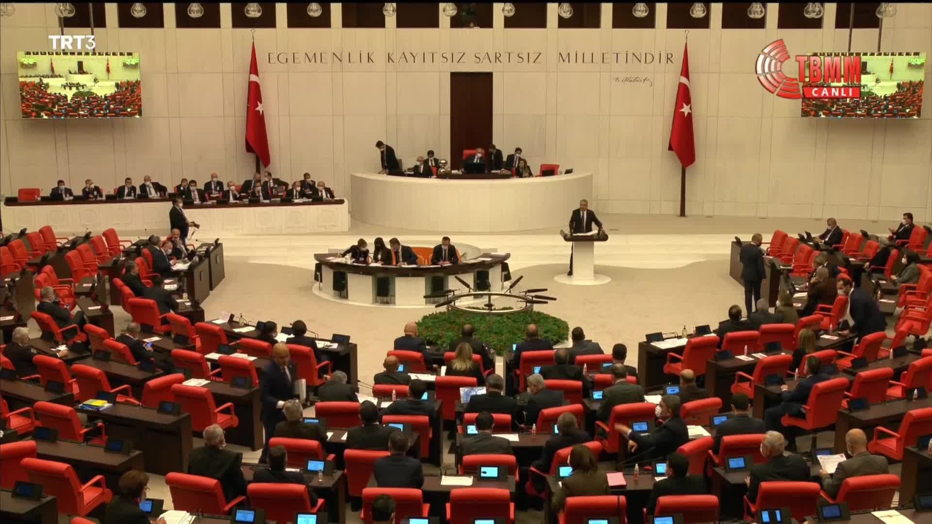 CHP'li Serter esnafın durumunu anlattı: "Eve gidecek halleri, çay ısmarlayacak paraları yok"