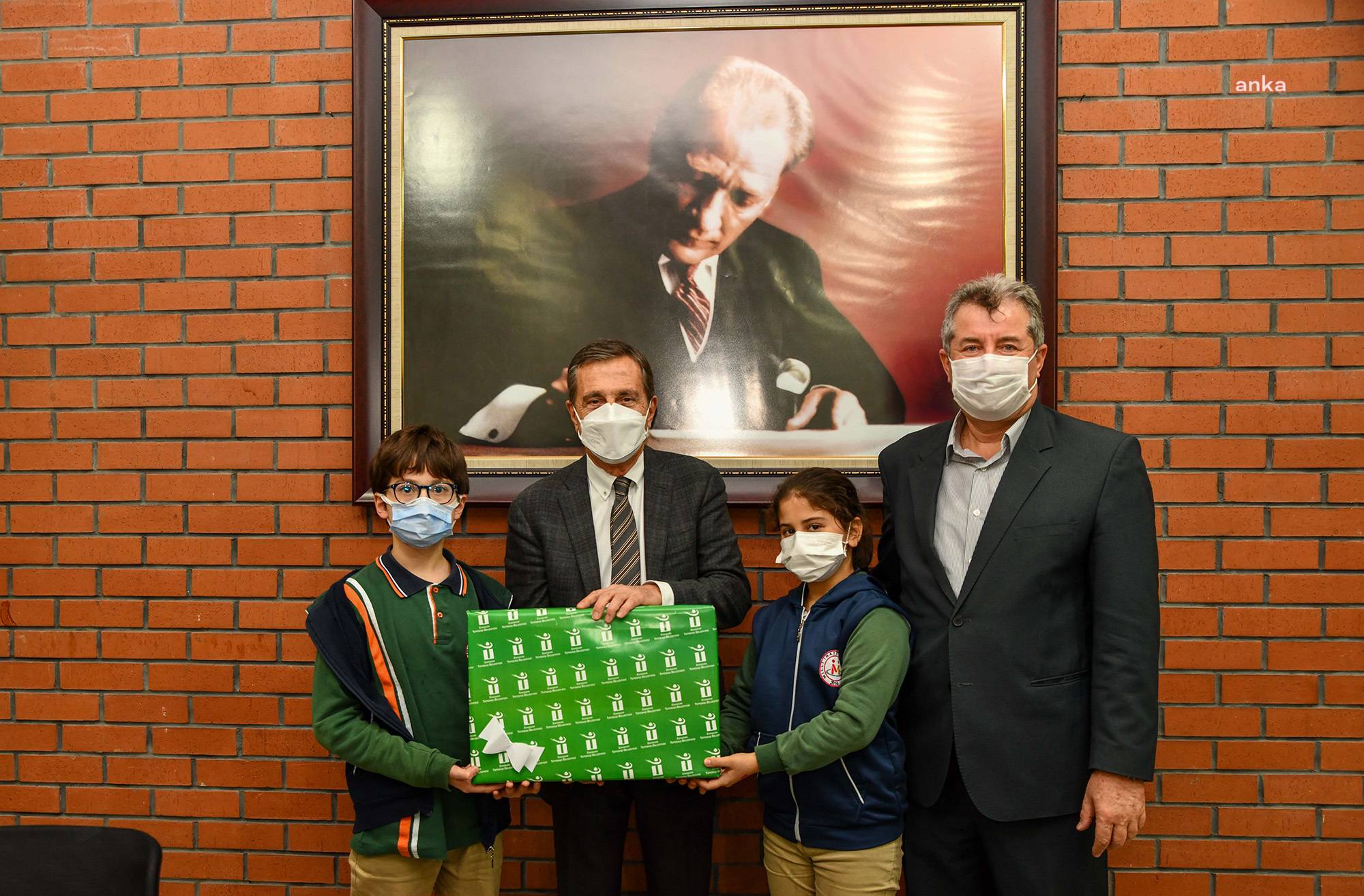 Atık pil toplama şampiyonları ödüllendirildi