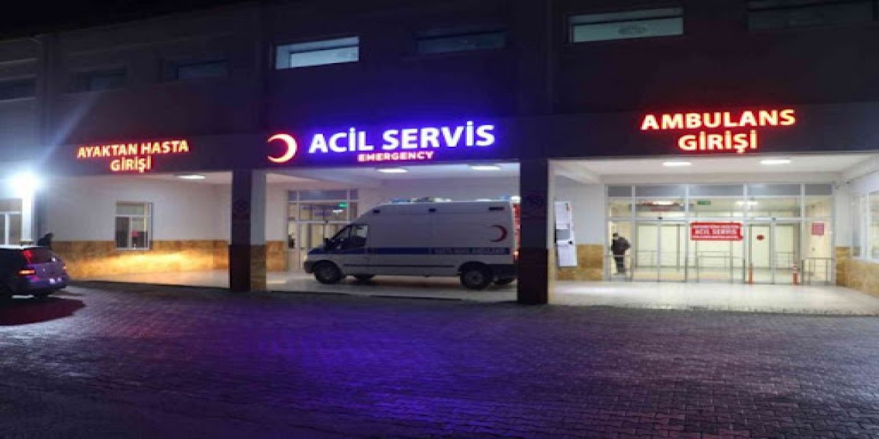 Sivas'ta hurda kamyonundan düşen oksijen tüpü patladı: Çok sayıda yaralı var