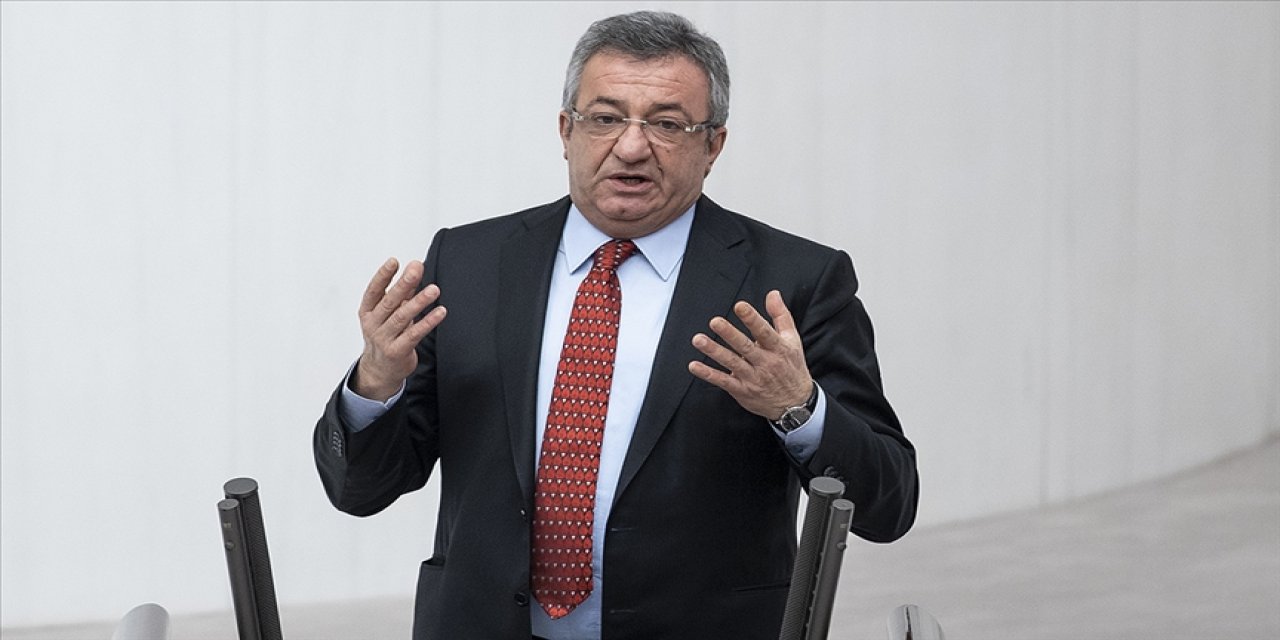 CHP'li Engin Altay: "AKP'nin içinde FETÖ ile ilişkili insanlar var. Ben bu yüzden 'AK Parti teröristtir' diyemem"