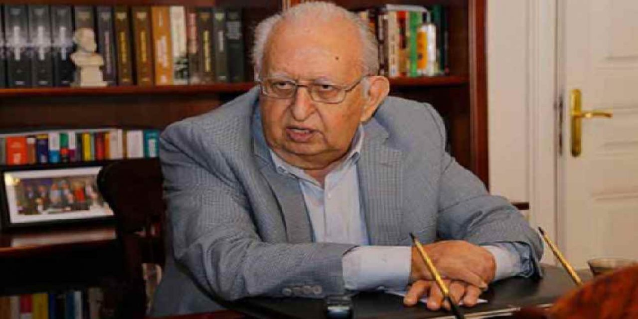 Hüsamettin Cindoruk: "Türkiye'de rejim krizi var"