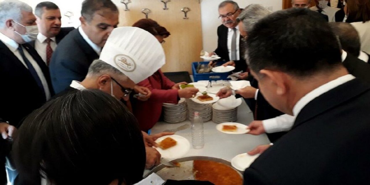 Meclis’te künefe 'ziyafeti'