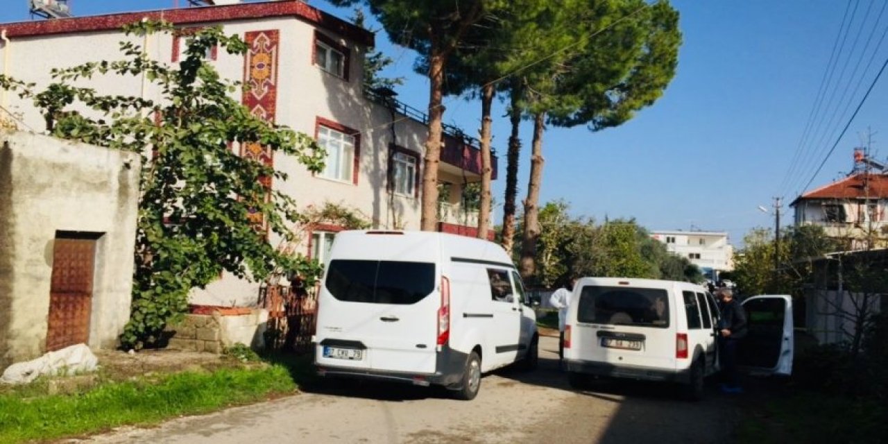 Antalya'da kadın cinayeti! Ablasını katletti, polisi aradı
