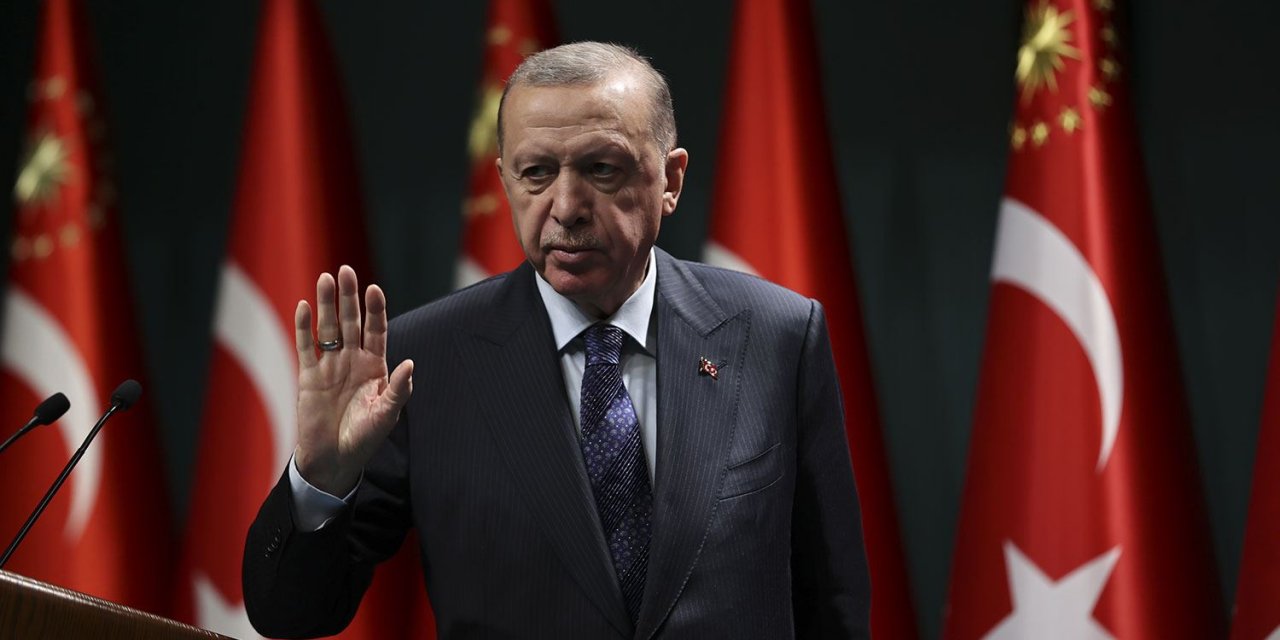 CHP'li Emir "bir 'orta oyunu" dedi ve açıkladı: "Görüşmeler tıkanacak, Erdoğan 'babalık' yapacak"