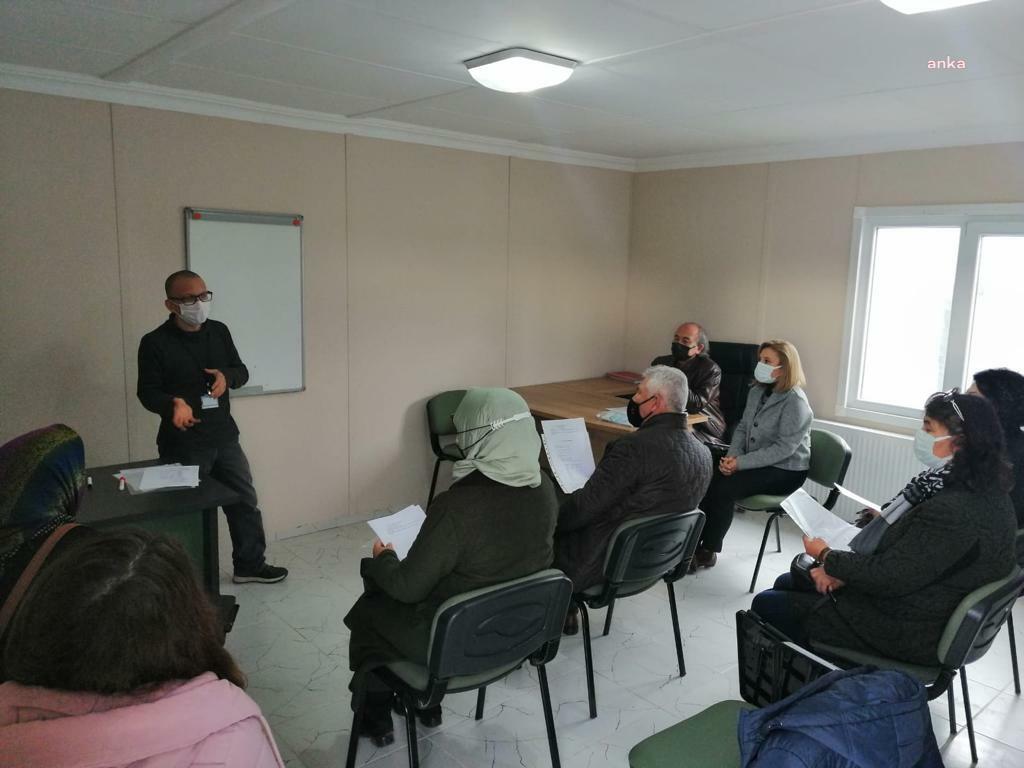 Kompost üreticisi kadınlar Solucan Gübresi Üretim Tesisi'ni ziyaret etti