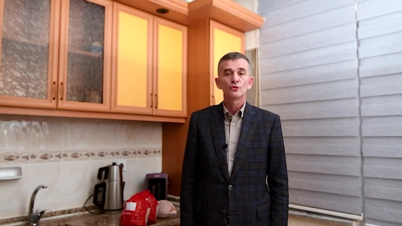 İYİ Partili Dikbayır, geçen seneki market alışverişiyle bu ay yaptığı alışverişi karşılaştırdı: "Elinizi vicdanınıza koyun"