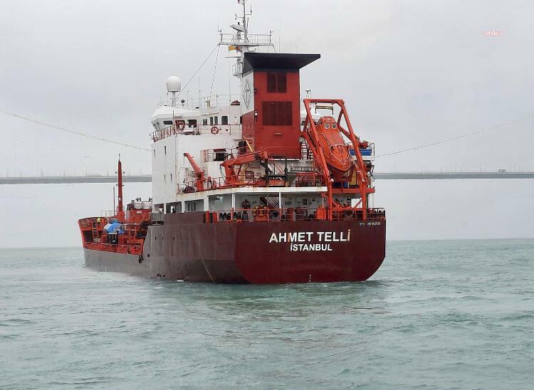 İstanbul Boğazı gemi trafiğine kapatıldı