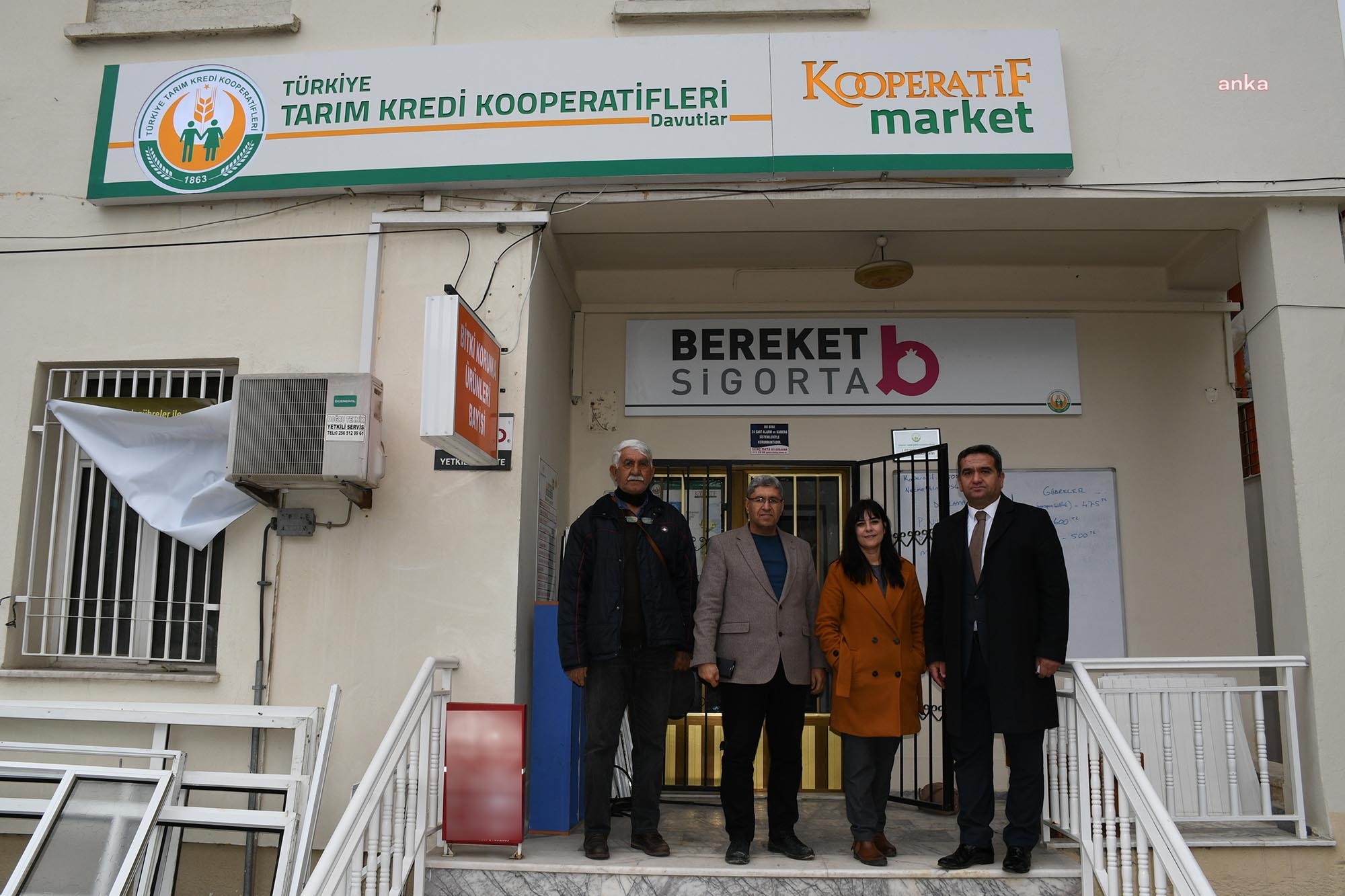 Kuşadası'nda STK ziyaretleri sürüyor