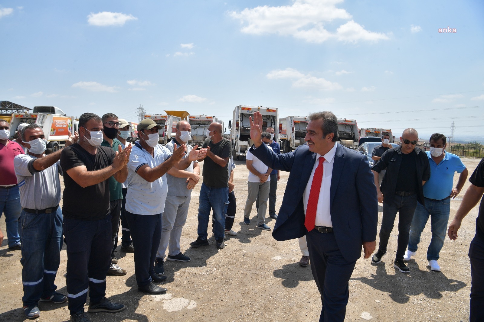 Çukurova Belediyesi'nde en düşük ücret 4 bin 500 TL oluyor