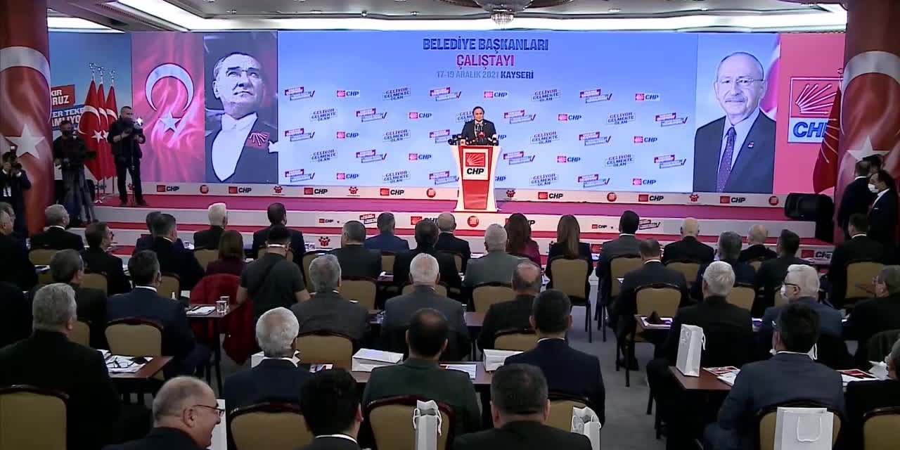 CHP'li Torun: "Bizim belediyelerimizin, toplumu kandıran çılgın projelere ayıracak tek bir kuruşu yok"